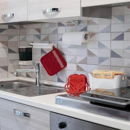 B&B Easy Apartment โรม ภายนอก รูปภาพ