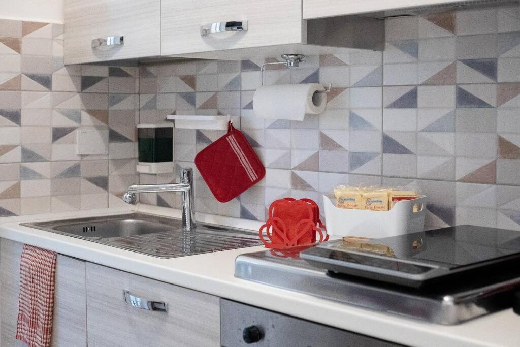 B&B Easy Apartment โรม ภายนอก รูปภาพ