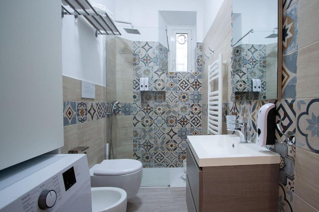 B&B Easy Apartment โรม ภายนอก รูปภาพ